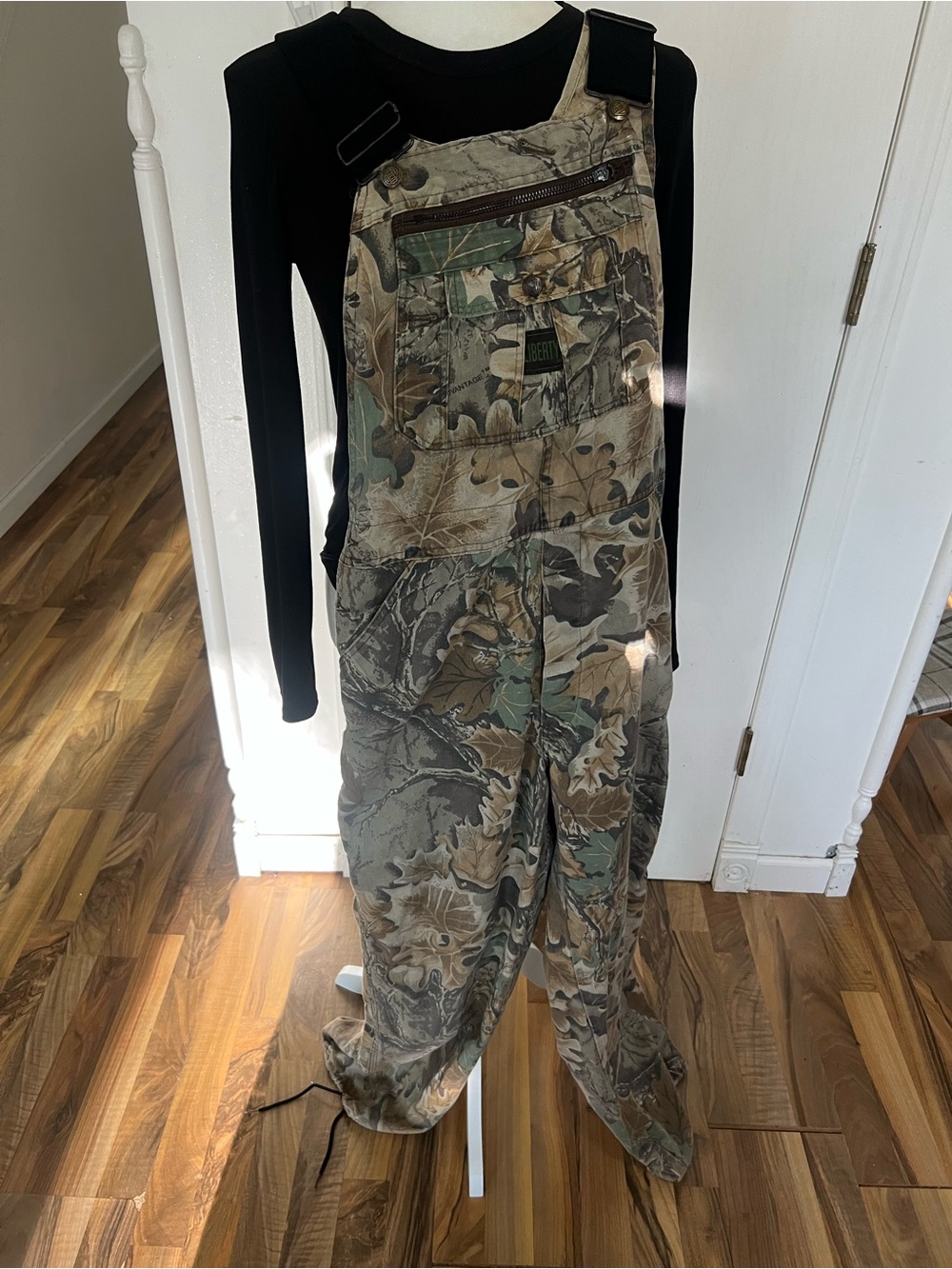 vintage liberty camo realtree overalls, oversized, size 34 regular